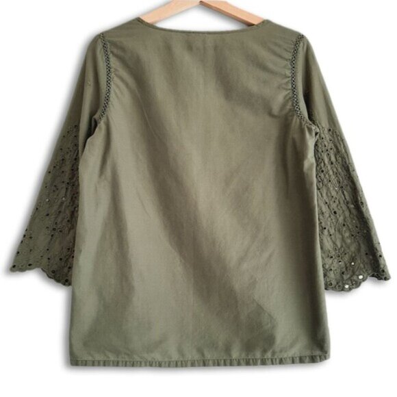 GAP | 100% Cotton Bell Sleeve Eyelet Boho Blouse Scoop Neck Top Green Sz S - Picture 8 of 13
